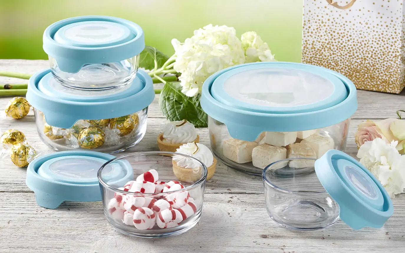 Anchor Hocking Glass Food Storage Containers with Lids, 8 Piece