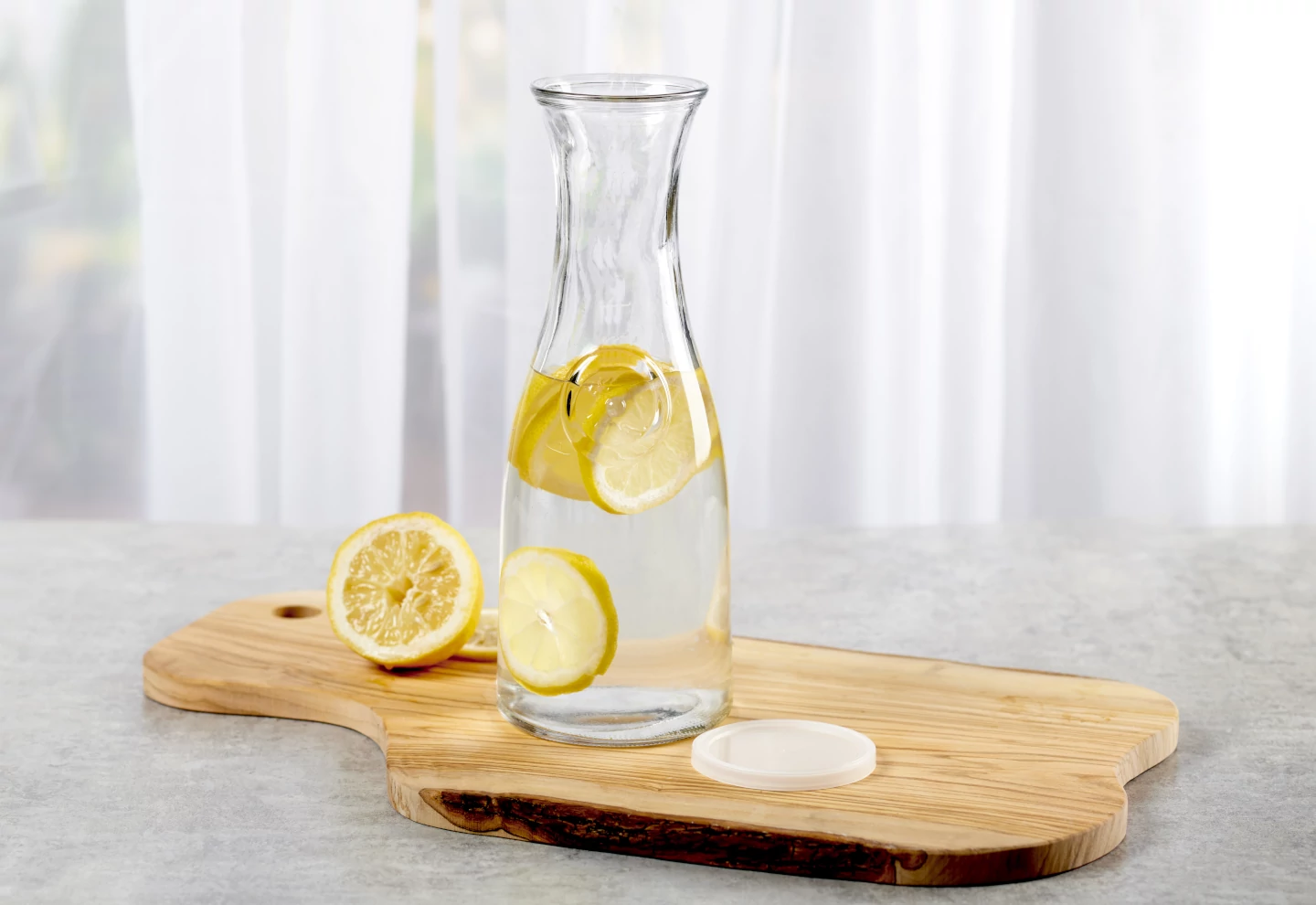 https://www.anchorhocking.com/wp-content/uploads/2023/06/Anchor-Hocking-Clear-Carafe.webp